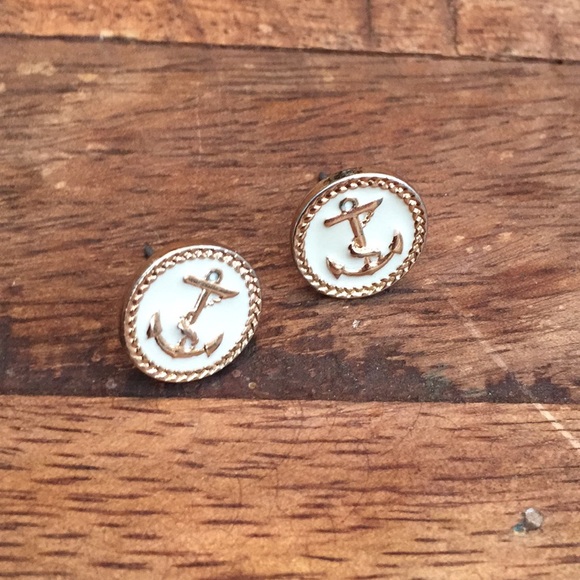 Gold Cream “Anchor” Post Earrings - Picture 1 of 2